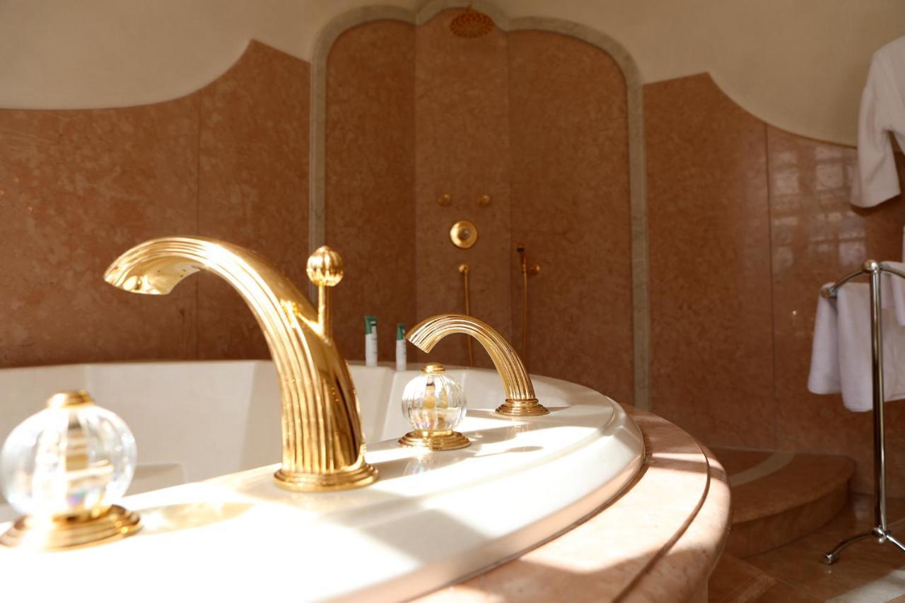 圣加蒂安德布瓦Le Domaine Du Lieu Athan ,Reserve Aux Adultes住宿加早餐旅馆 外观 照片