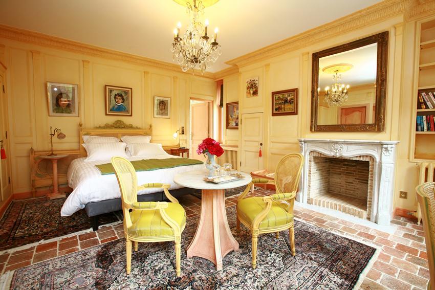 圣加蒂安德布瓦Le Domaine Du Lieu Athan ,Reserve Aux Adultes住宿加早餐旅馆 外观 照片